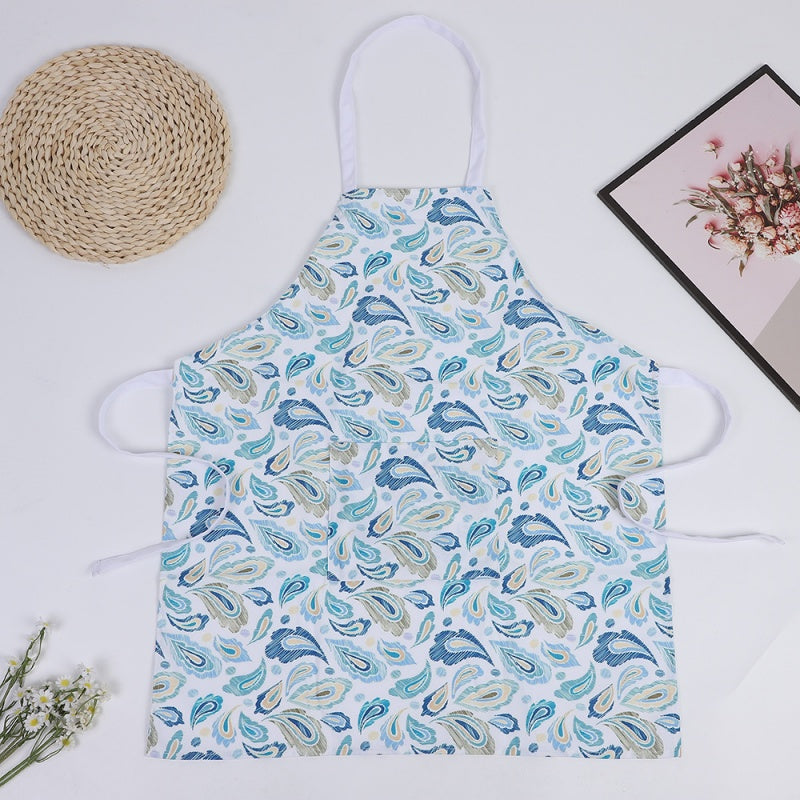 Atlas-Pattern Apron, Gloves, and Heat-Resistant Mat Set